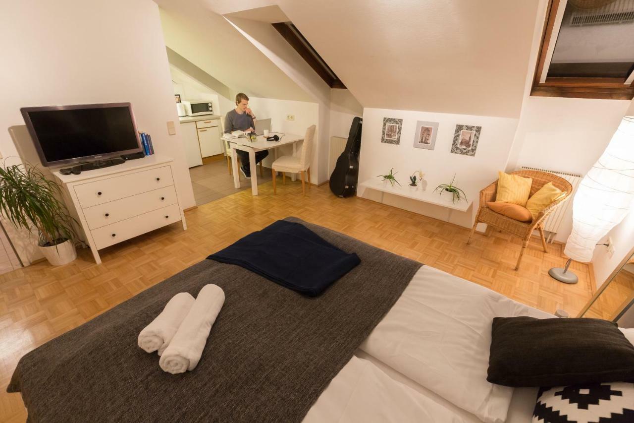 Studio Vienna Central Station Екстериор снимка